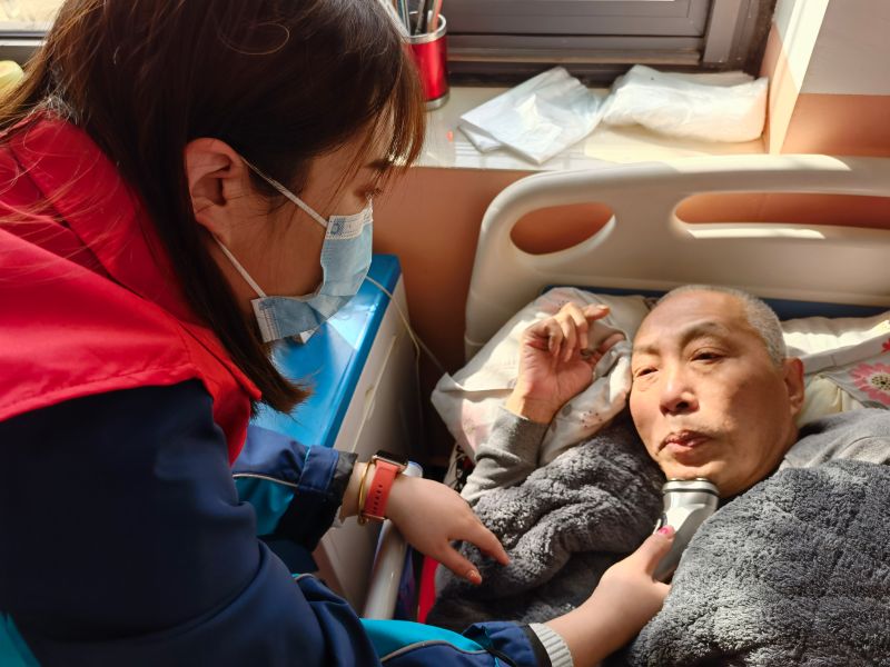 機(jī)關(guān)團(tuán)支部-回訪(fǎng)養(yǎng)老院志愿活動(dòng) (14)